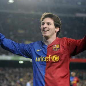 ky体育平台-奥格斯堡1-1平科隆，双方门将表现神勇，奥格斯堡vs科隆比分预测