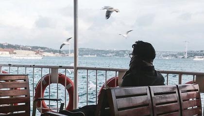 kering.com-捷足先登！门兴格拉德巴赫坚守主场实现胜利，门兴格拉德巴赫球队